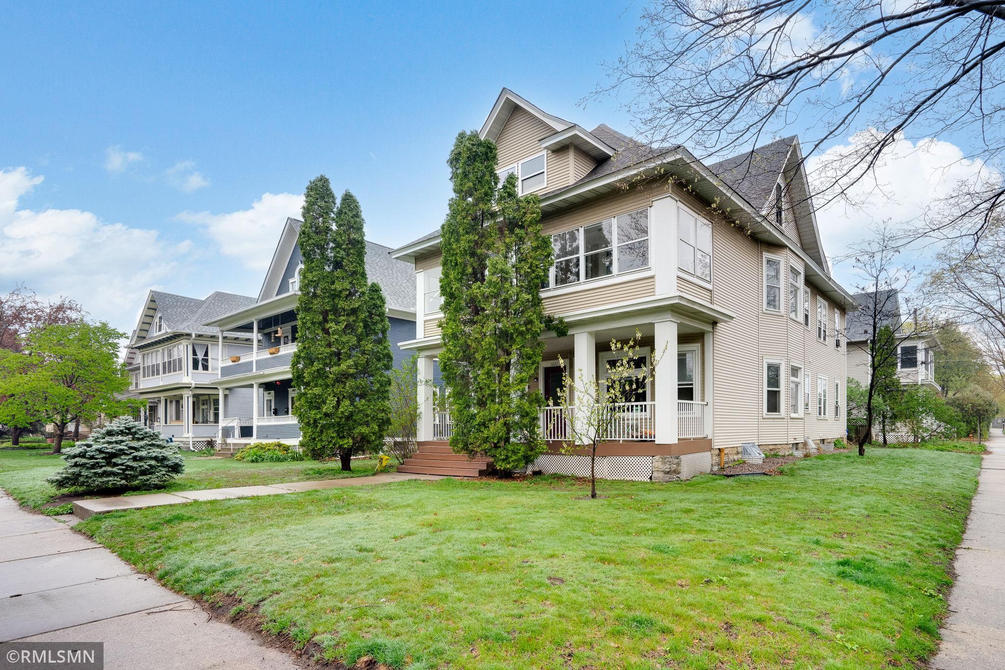 1223 Dayton Avenue