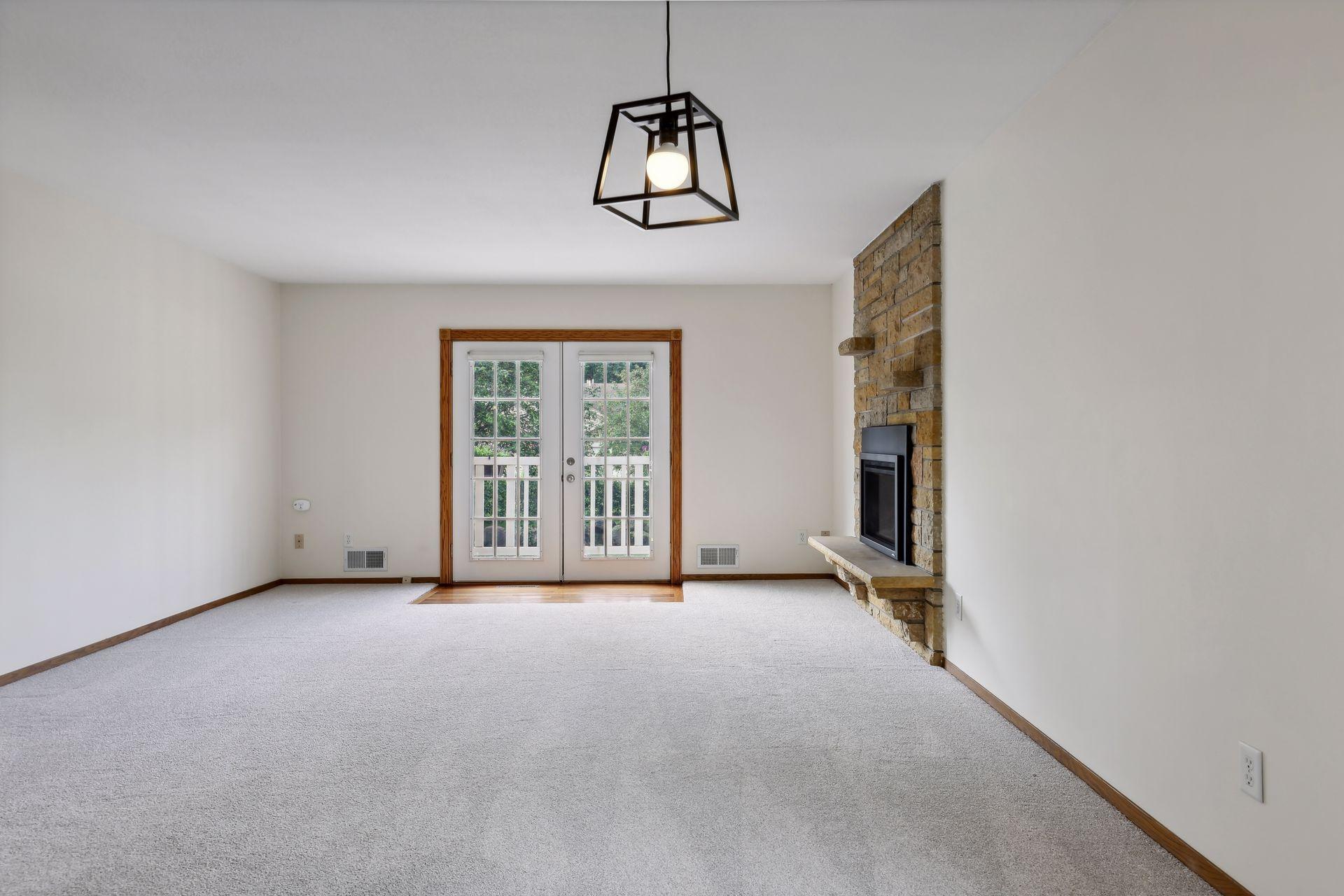 1860 McMenemy Street Unit: A