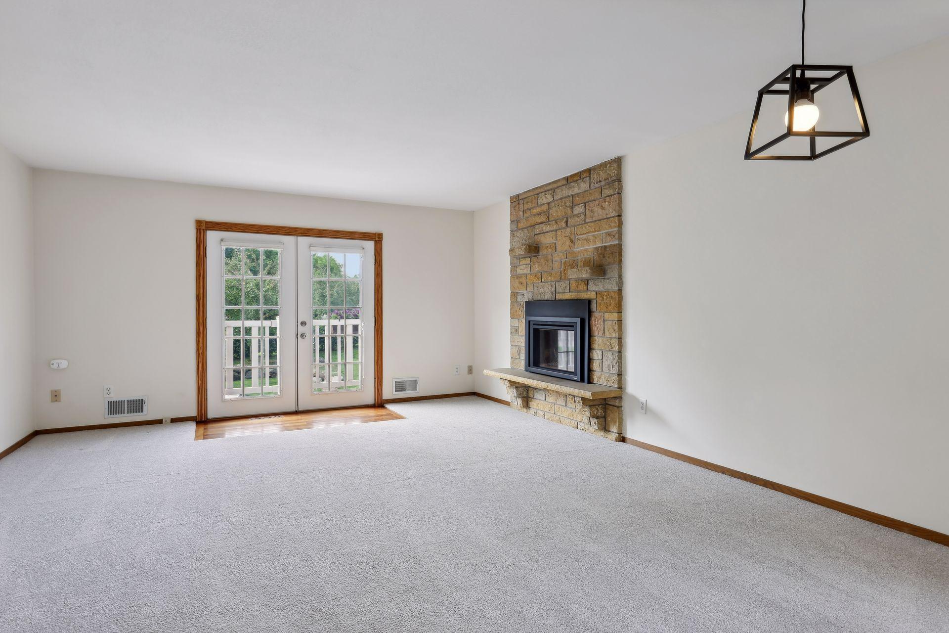 1860 McMenemy Street Unit: A