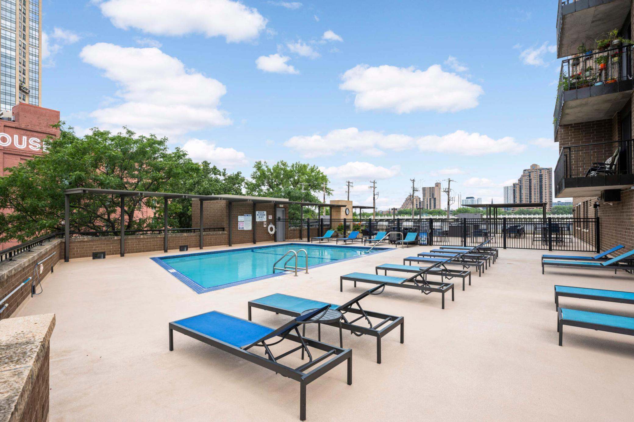 401 S 1st Street Unit: 306