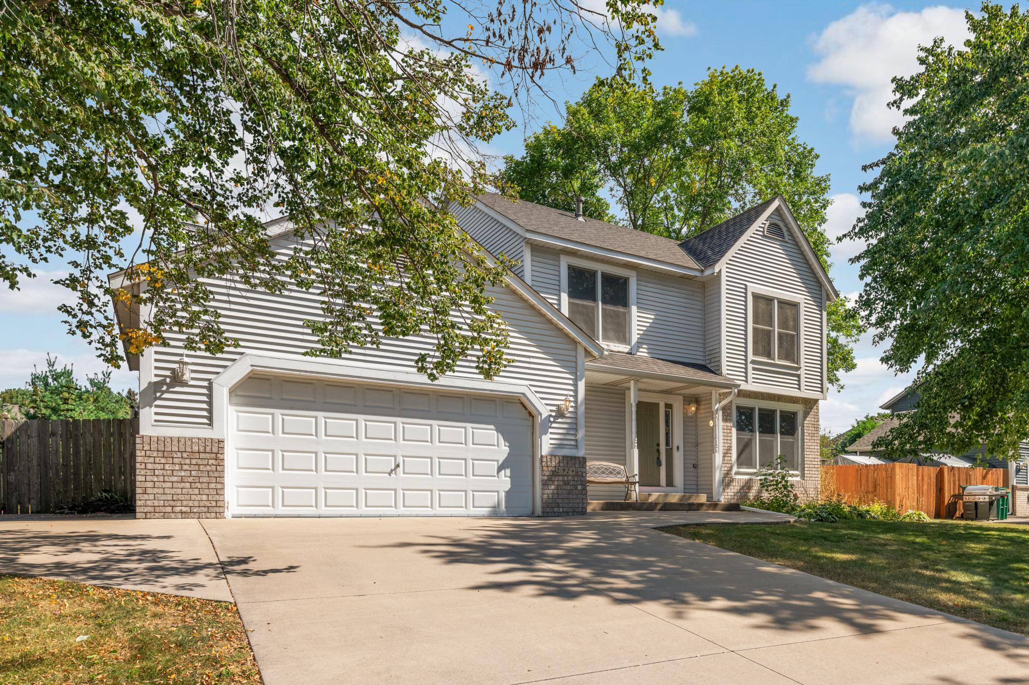 2924 Valento Lane
