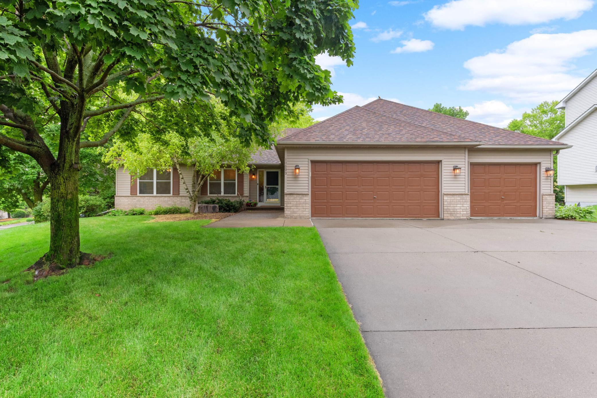 10693 Alicia Circle