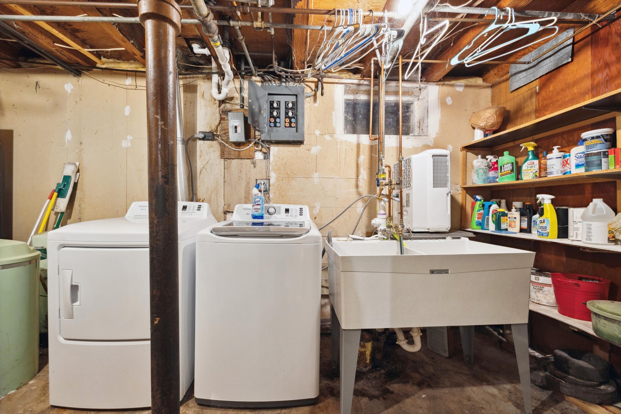 3621 Sumter Avenue S