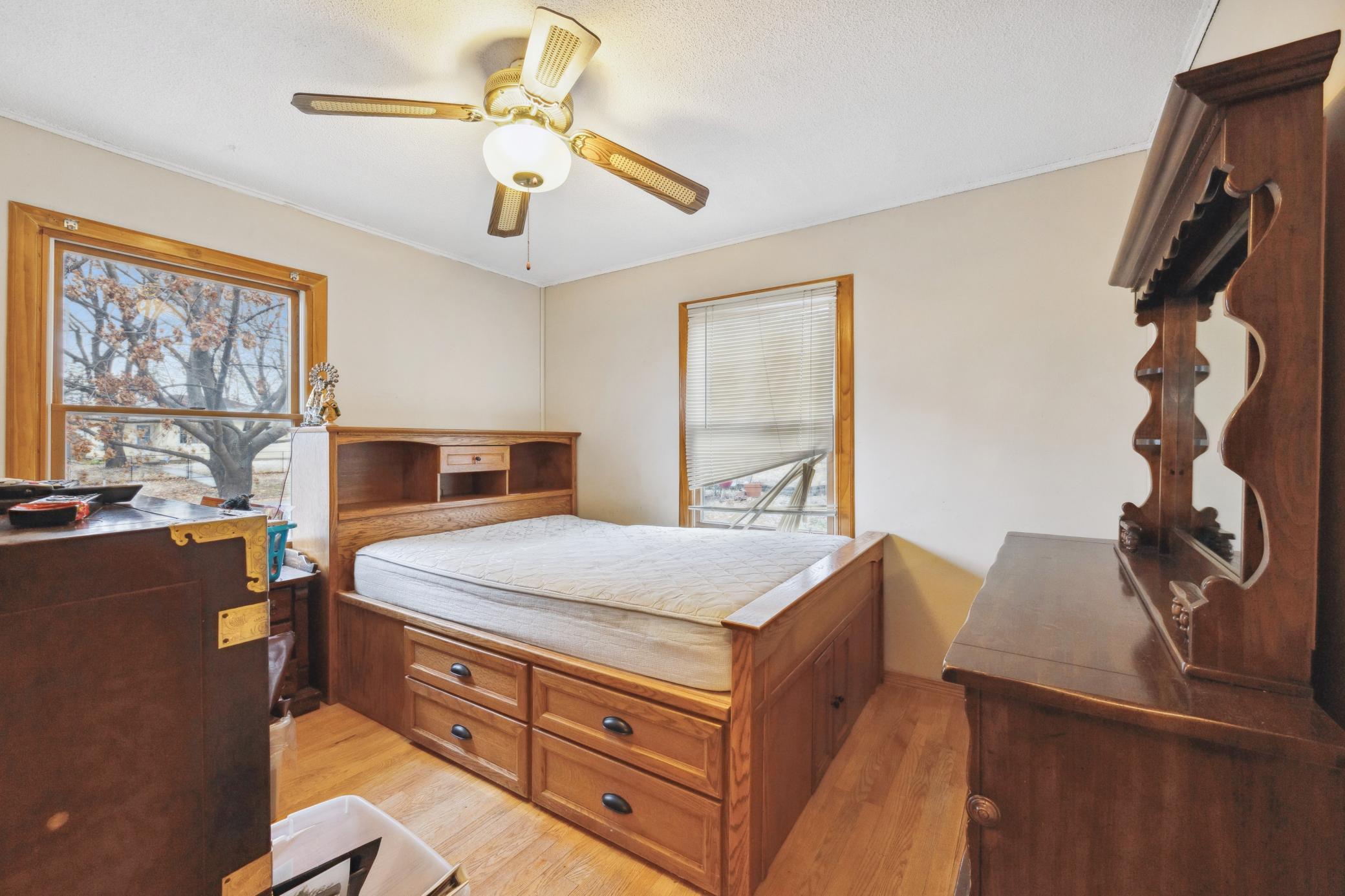 3621 Sumter Avenue S