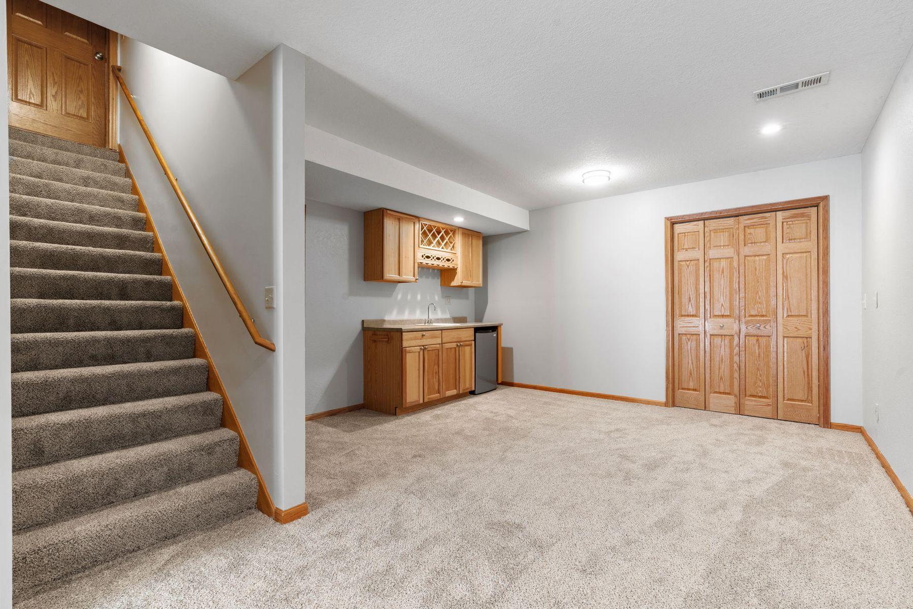 5420 141st Court N