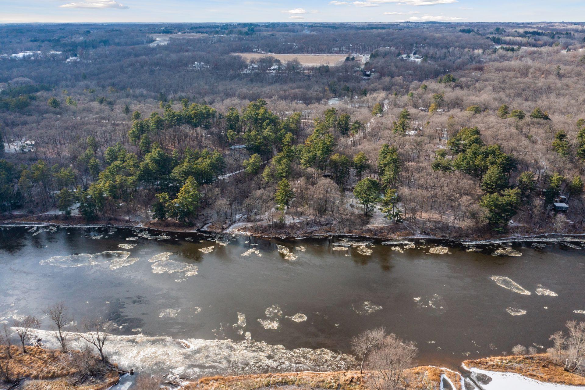 20661 Quint Avenue N