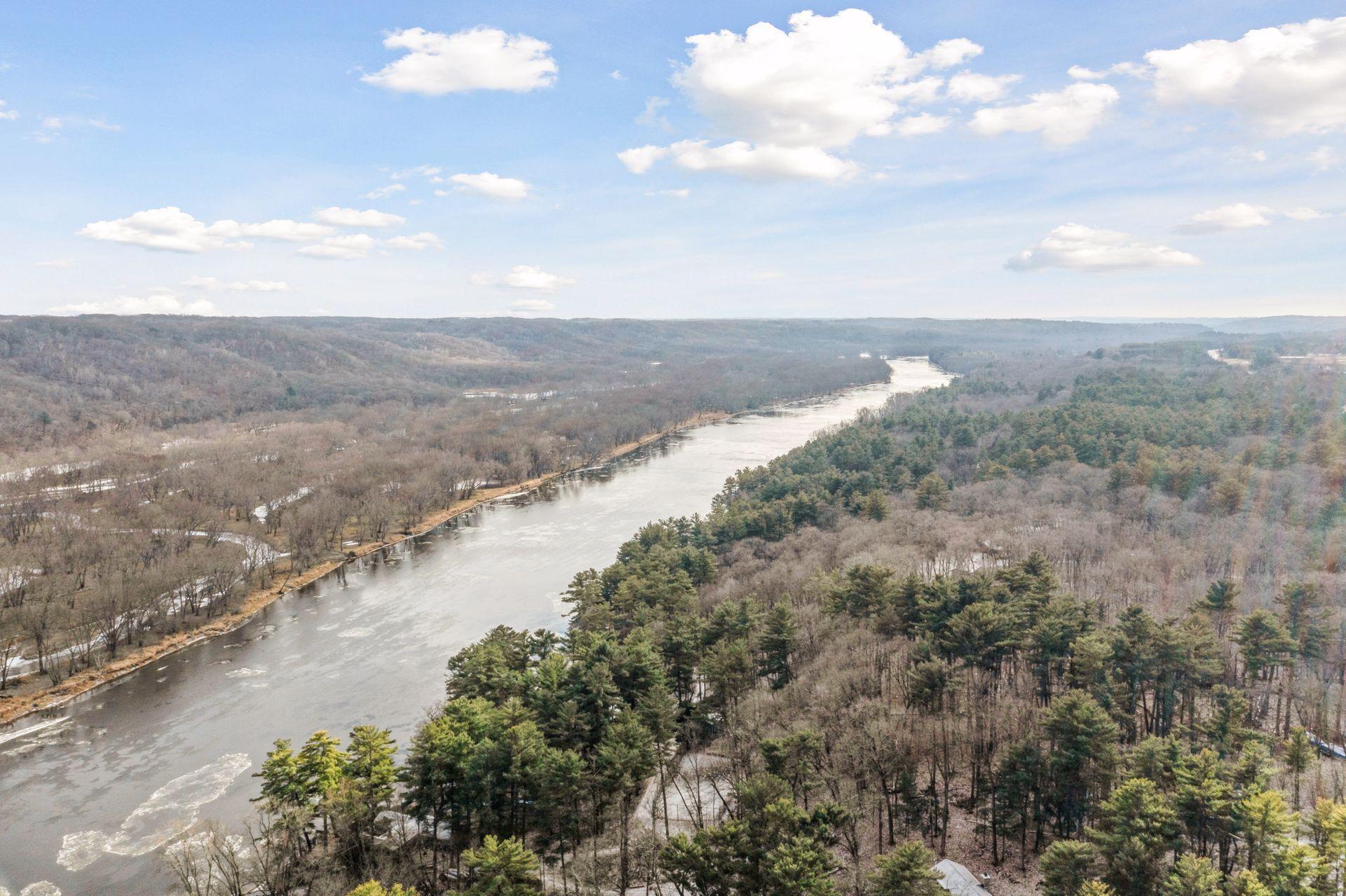 20661 Quint Avenue N