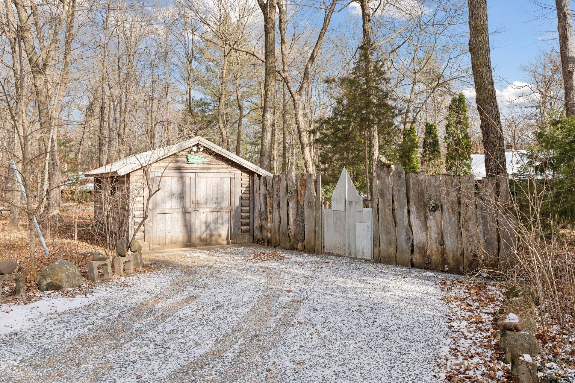 20661 Quint Avenue N