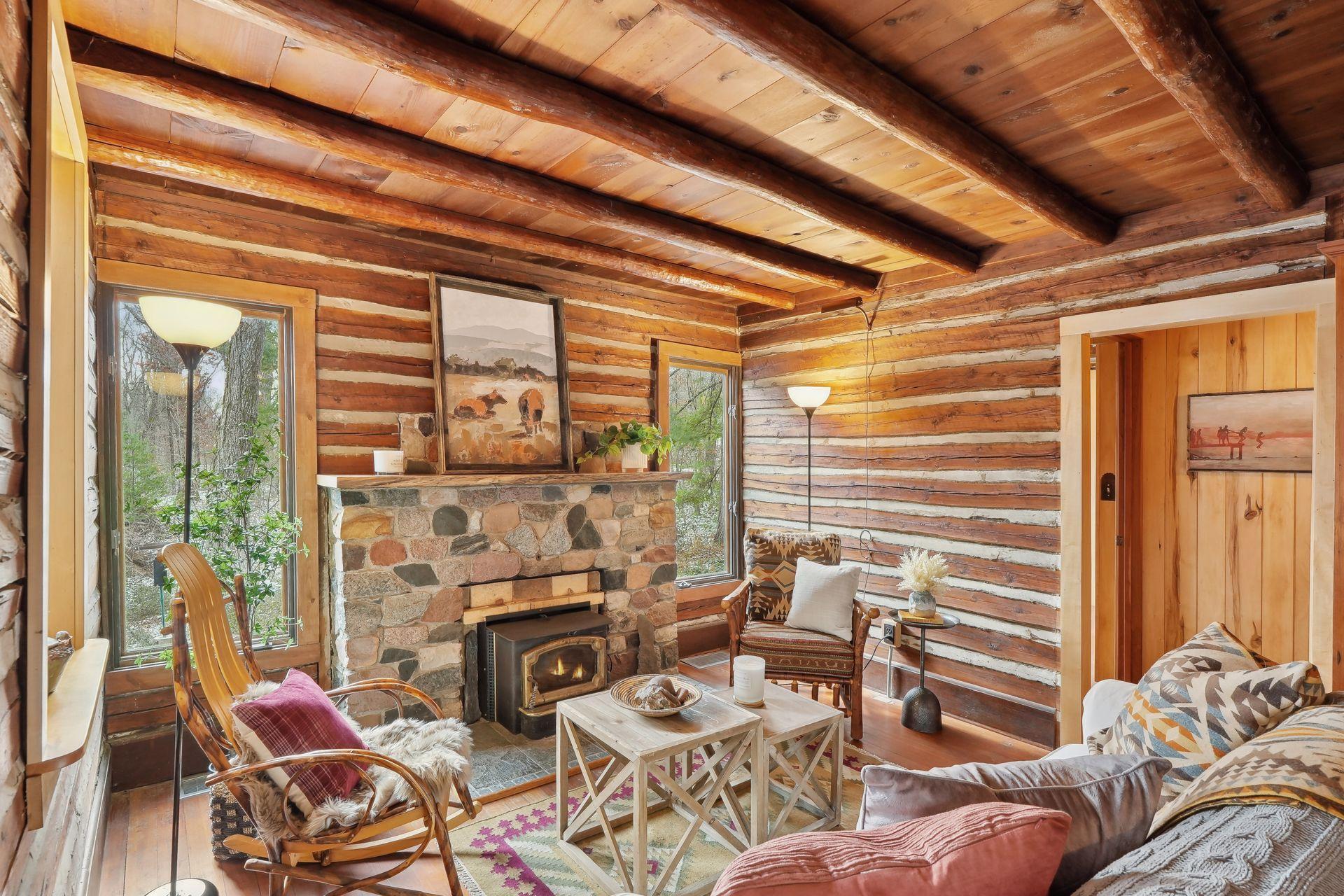 20661 Quint Avenue N