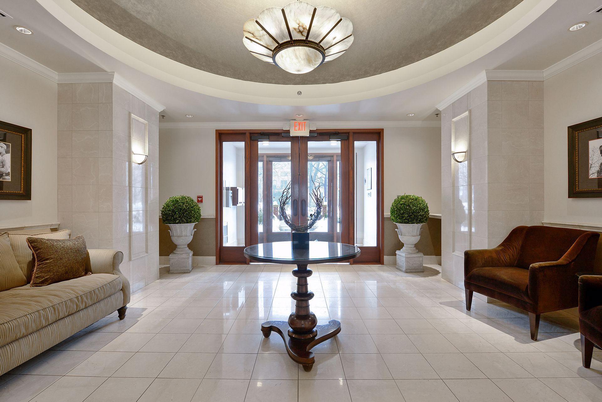 370 Marshall Avenue Unit: 106