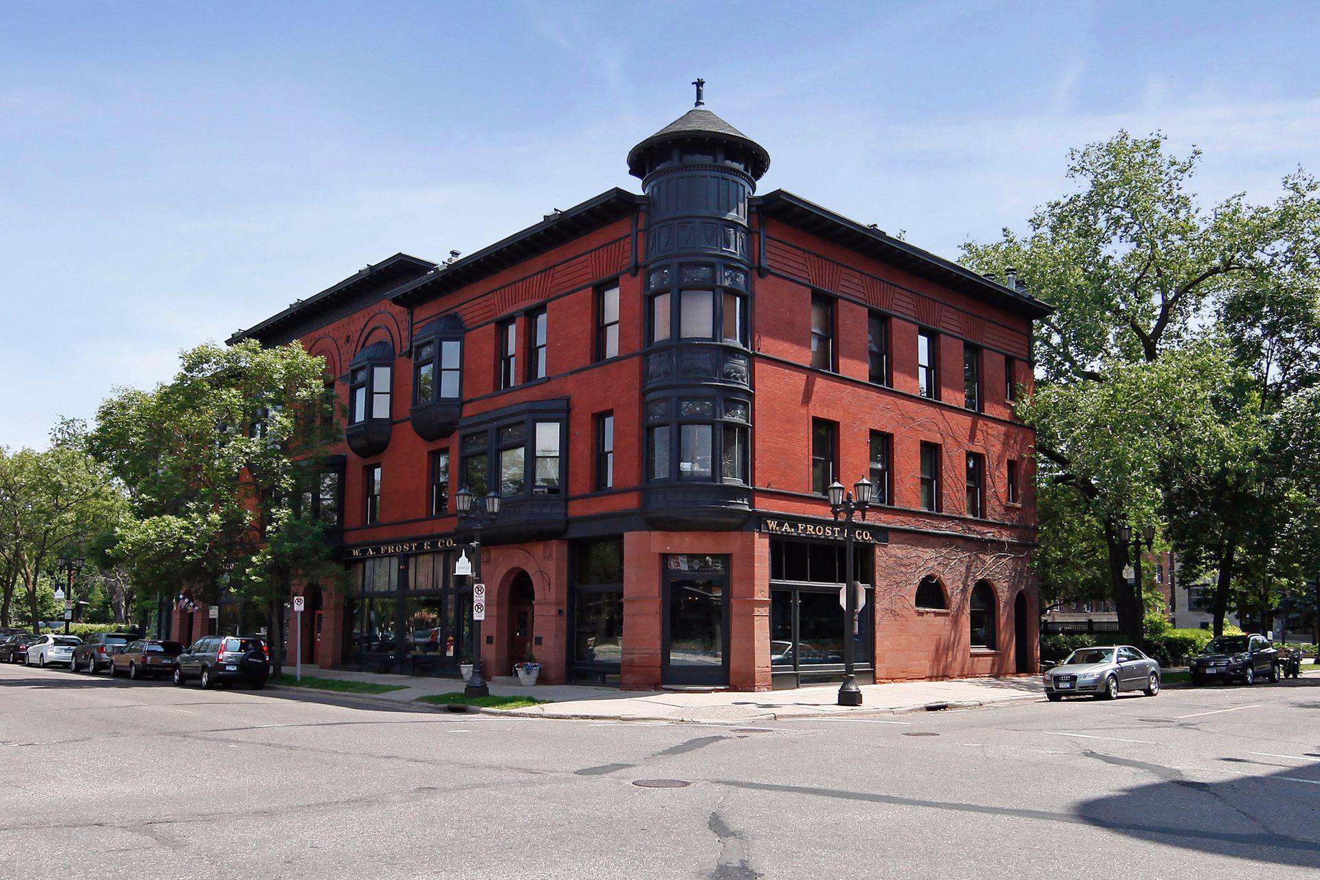 370 Marshall Avenue Unit: 106