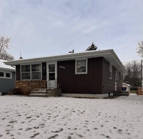 2061 Minnehaha Avenue E