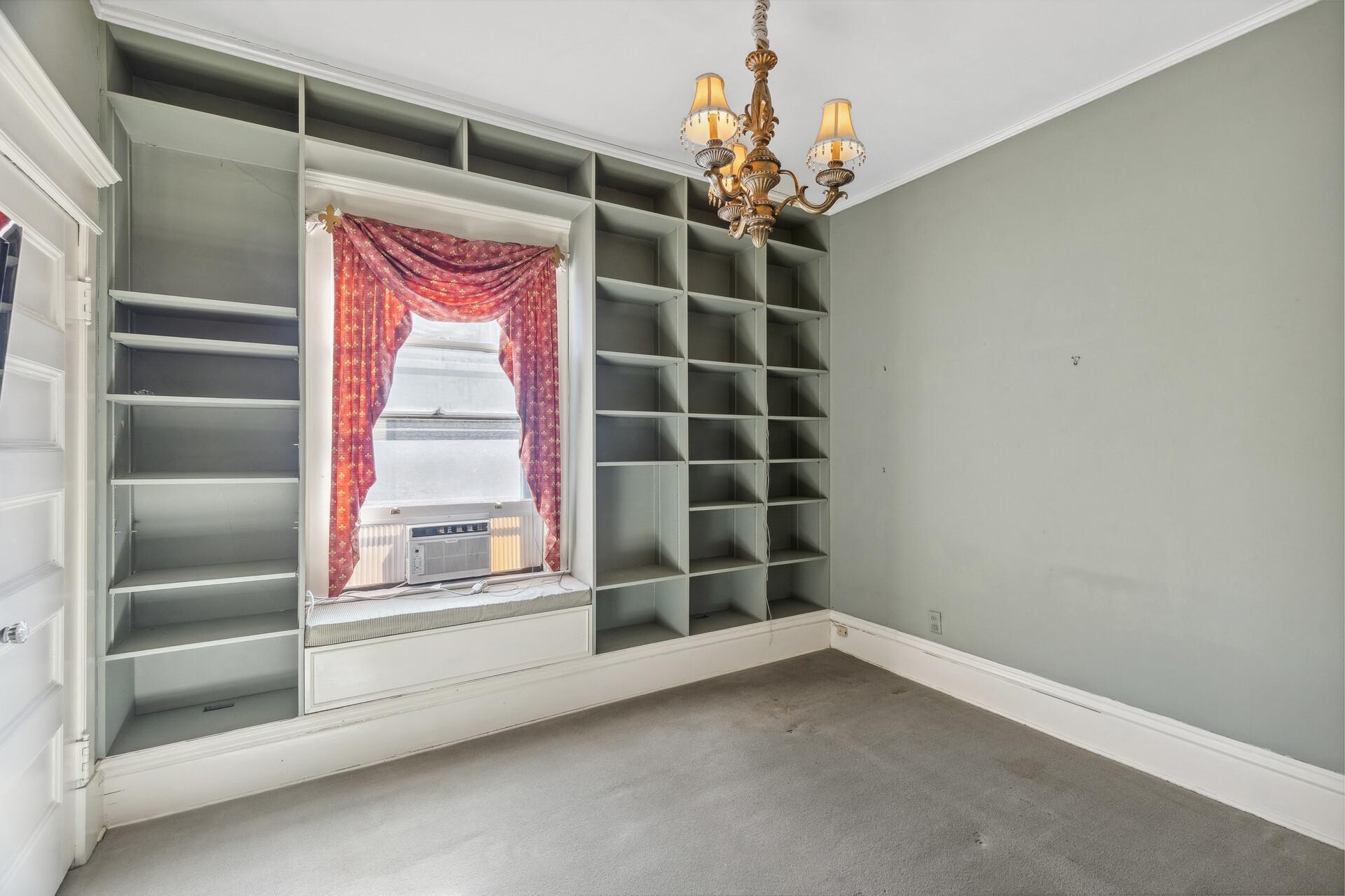 30 Saint Albans Street S Unit: 6A