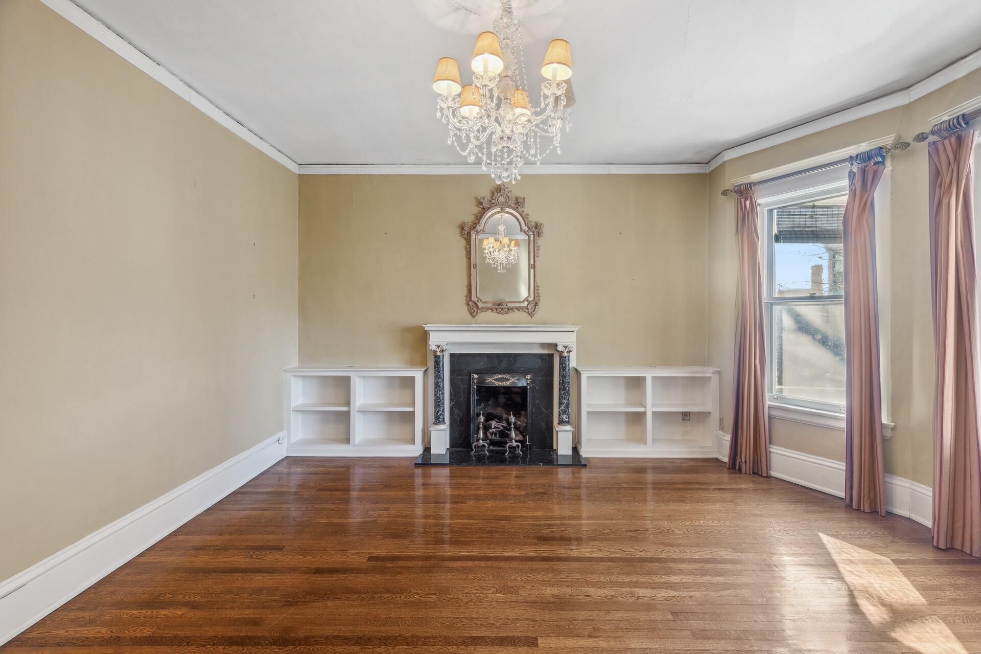 30 Saint Albans Street S Unit: 6A
