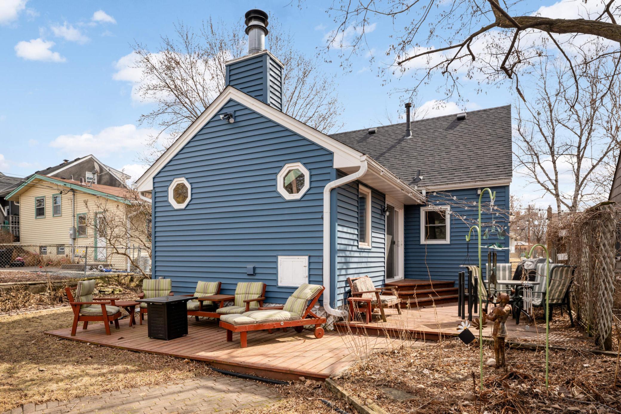 3412 Meridian Drive