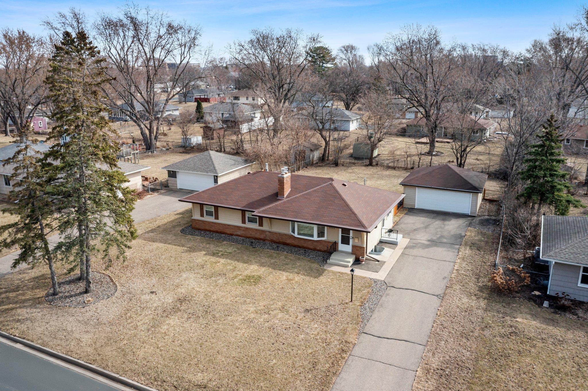 8133 Zenith Avenue S