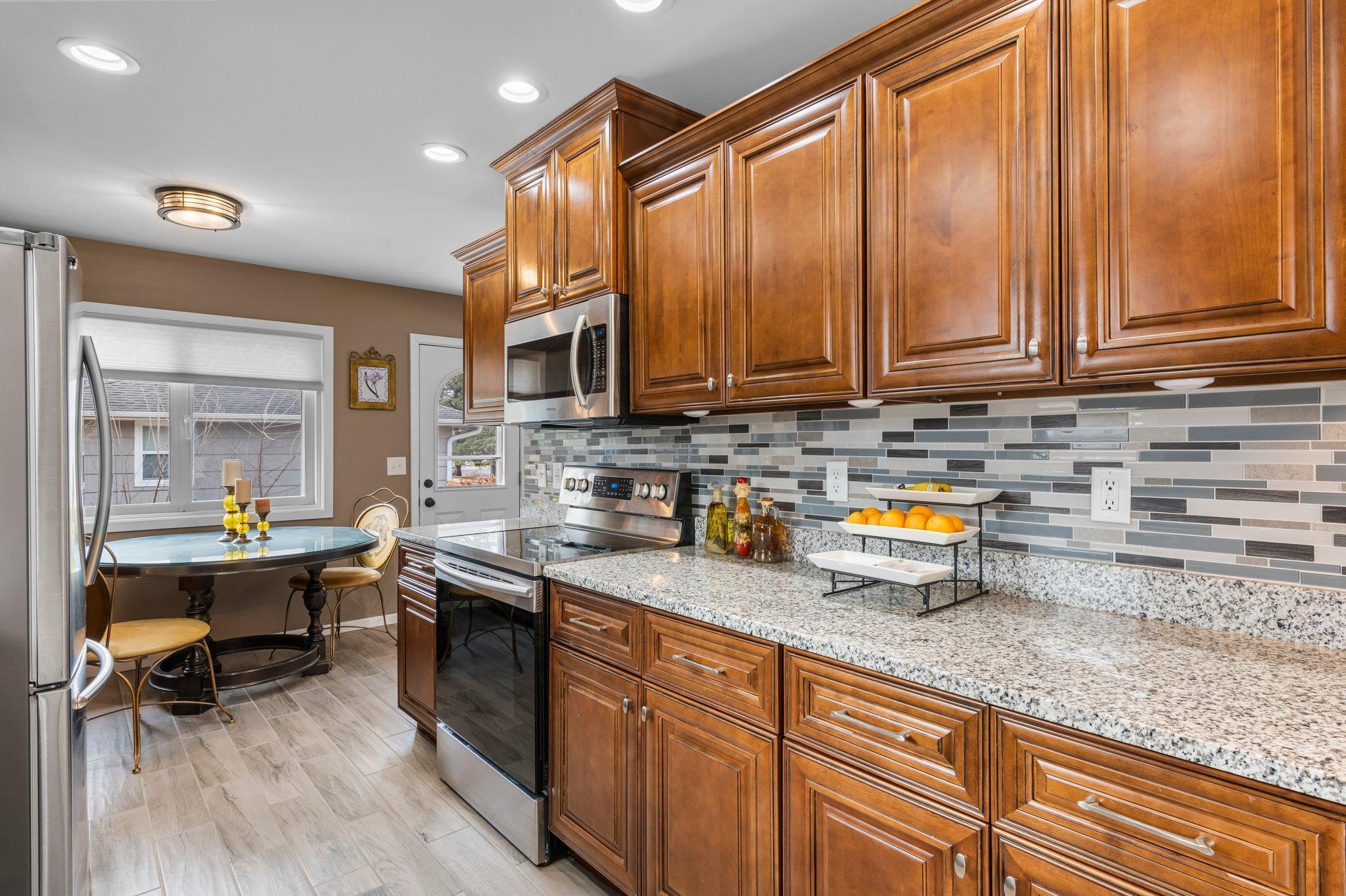 8133 Zenith Avenue S