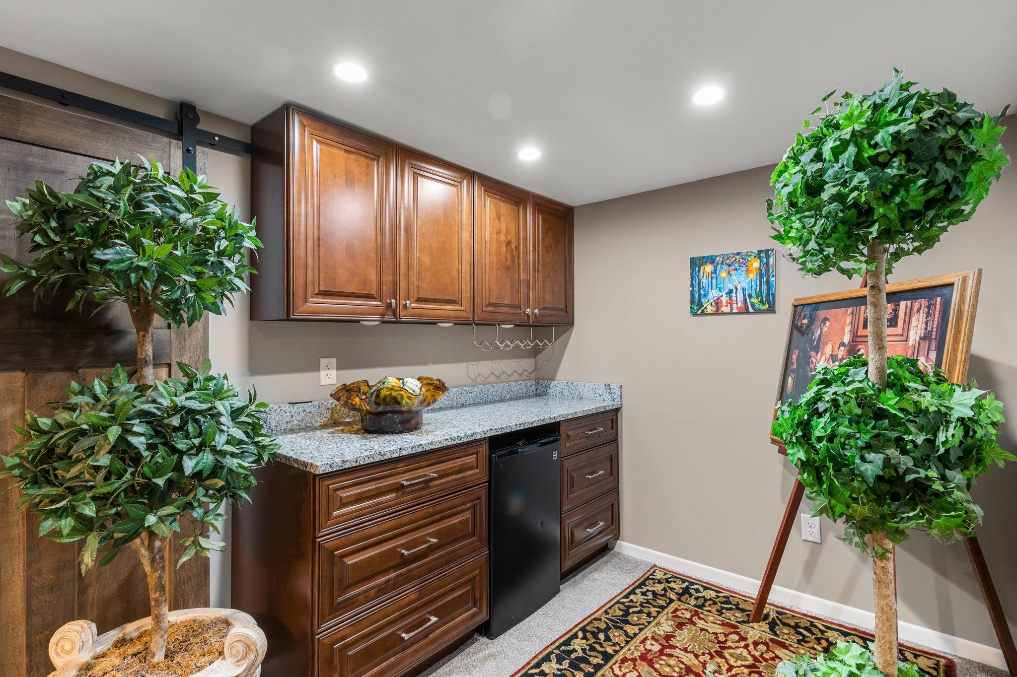 8133 Zenith Avenue S