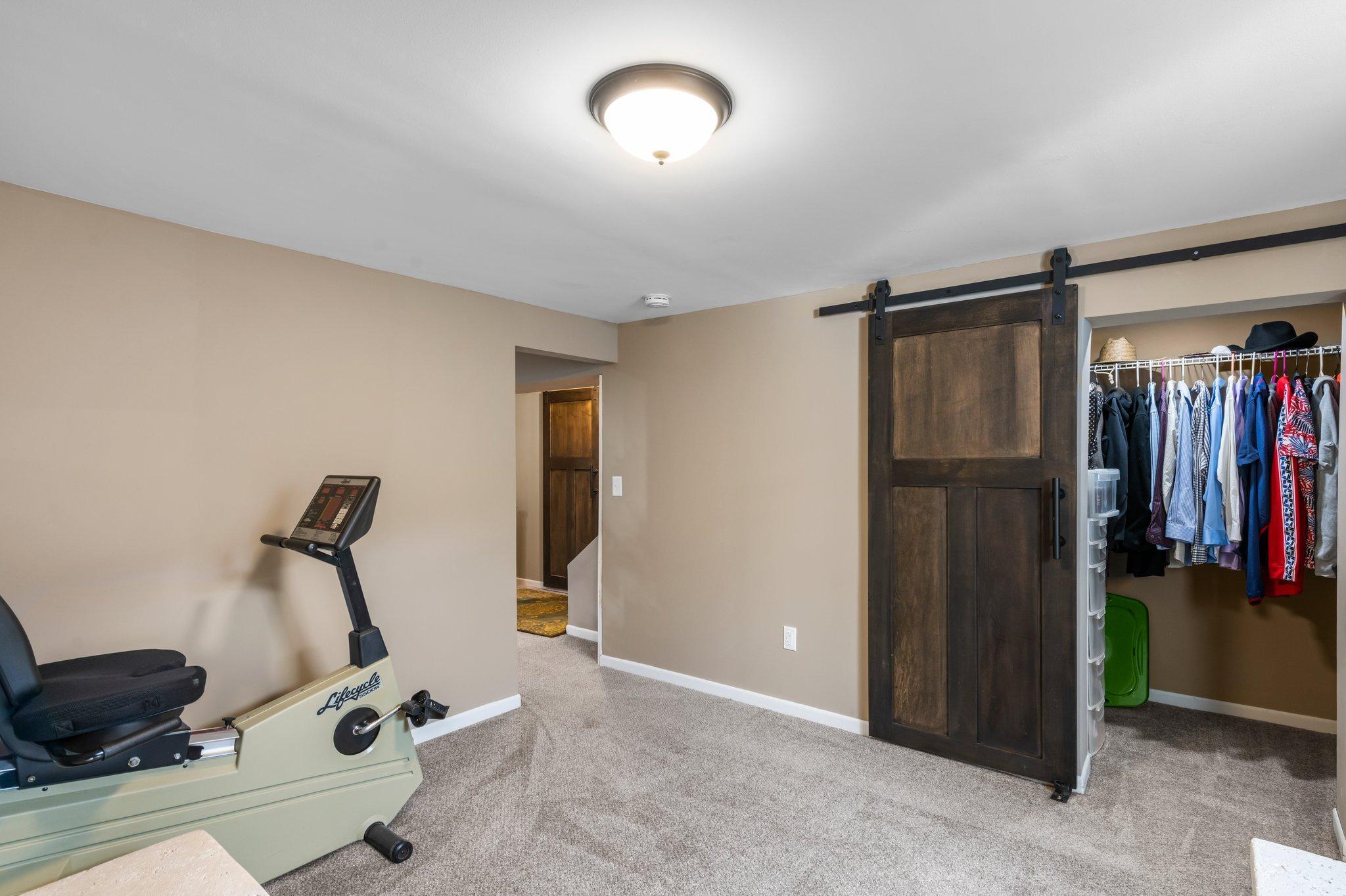 8133 Zenith Avenue S