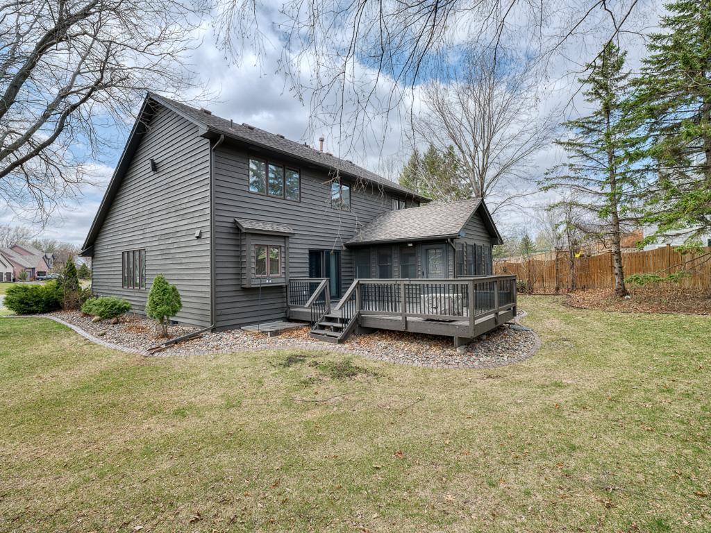 16952 Island Terrace