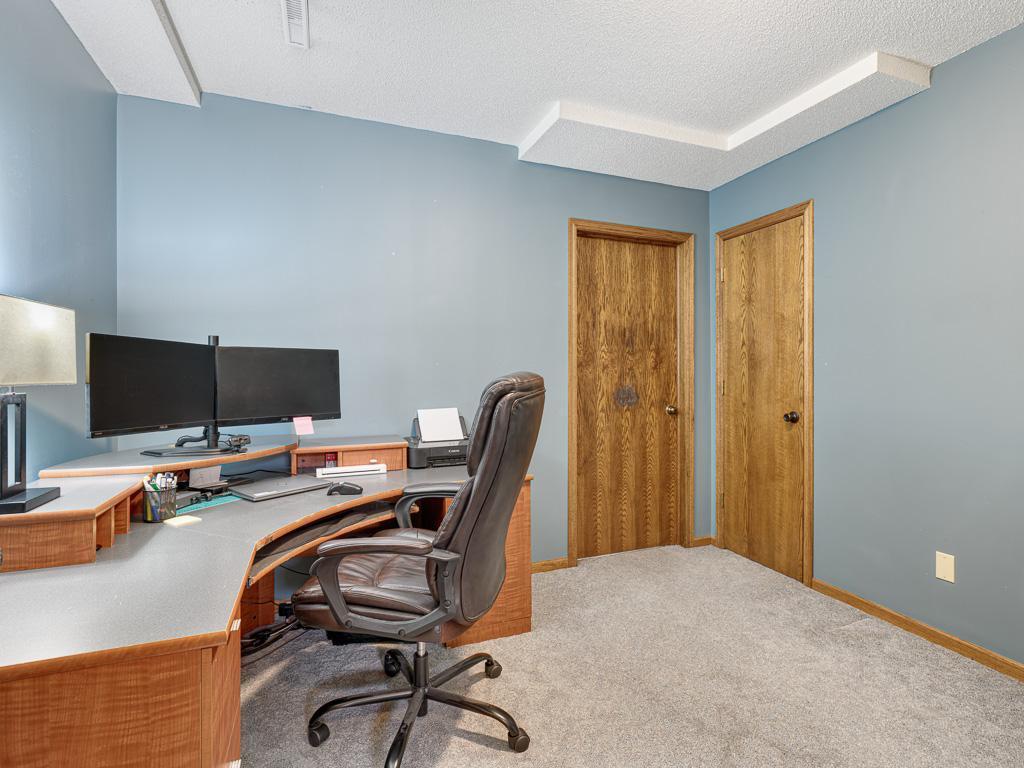 16952 Island Terrace
