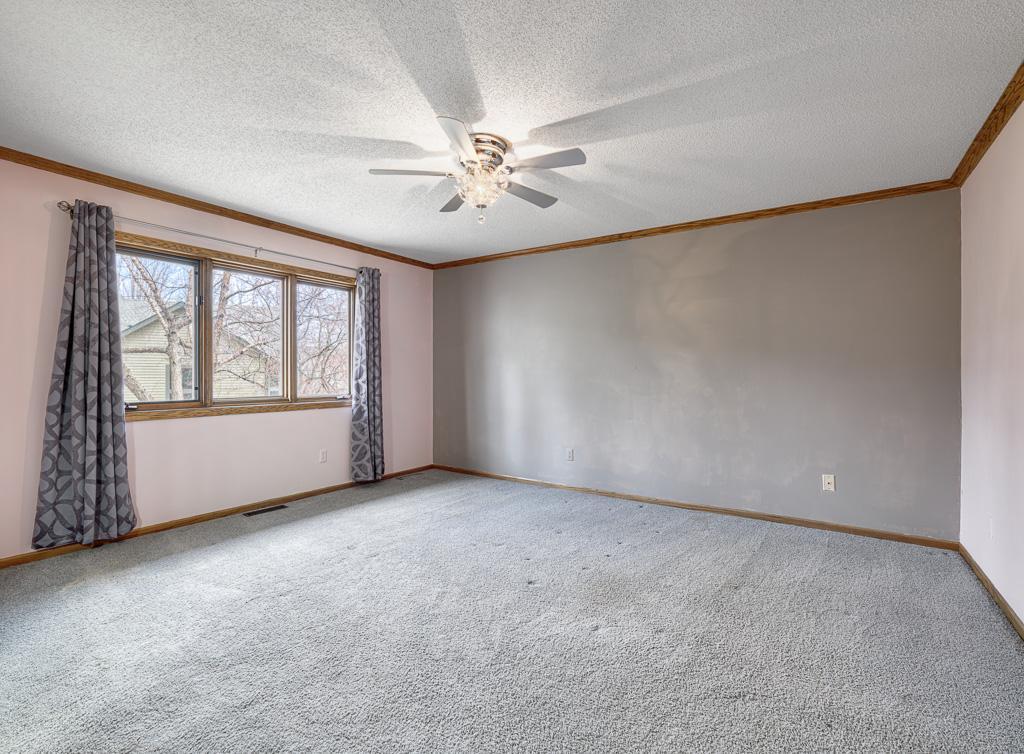 16952 Island Terrace