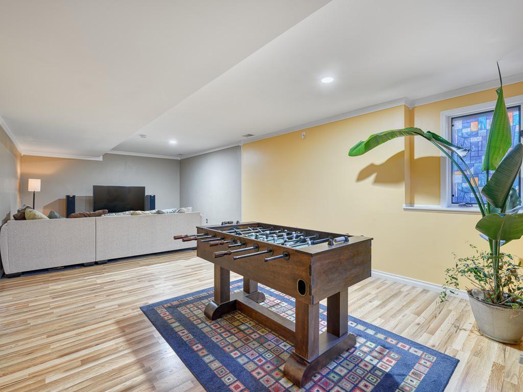 16952 Island Terrace