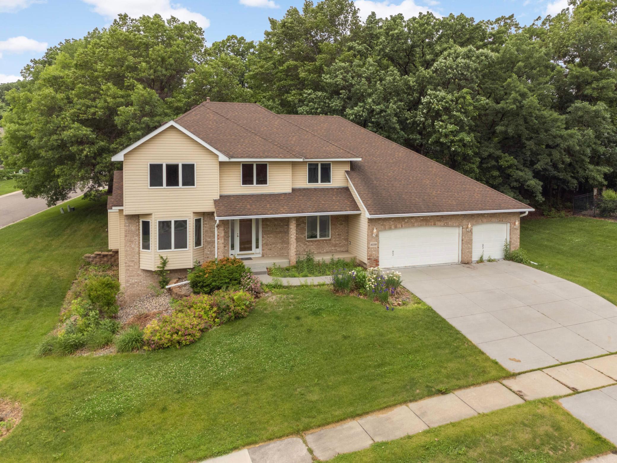 16359 Kent Trail