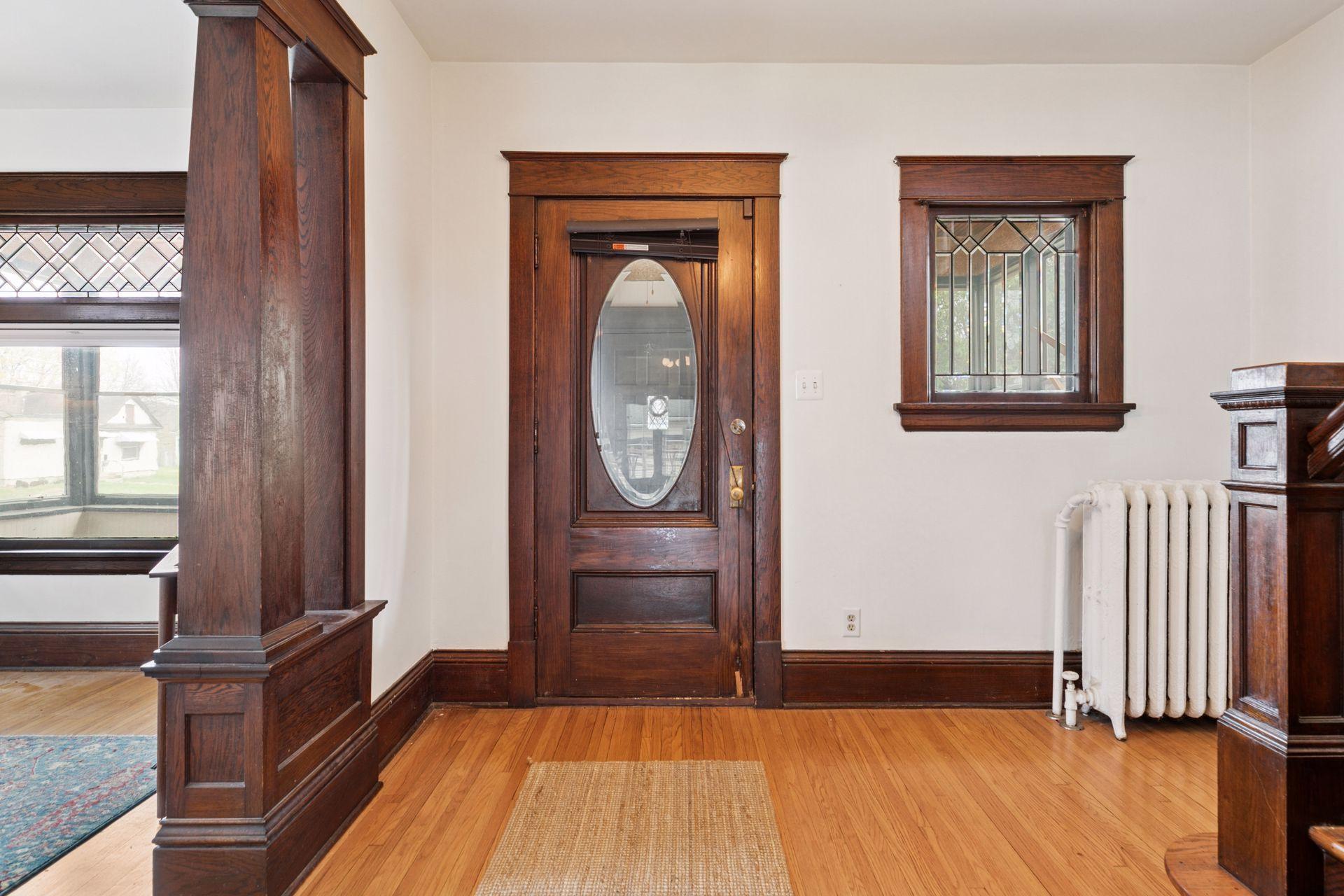 1055 Wakefield Avenue