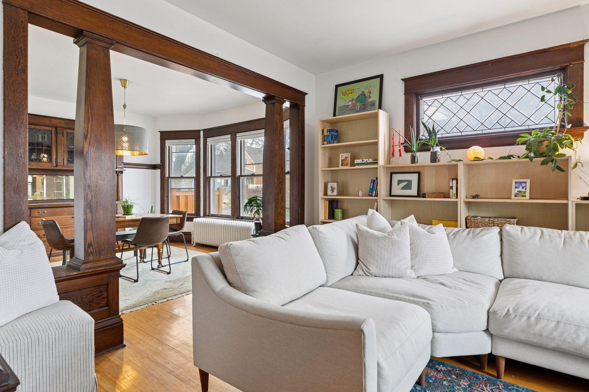 1055 Wakefield Avenue