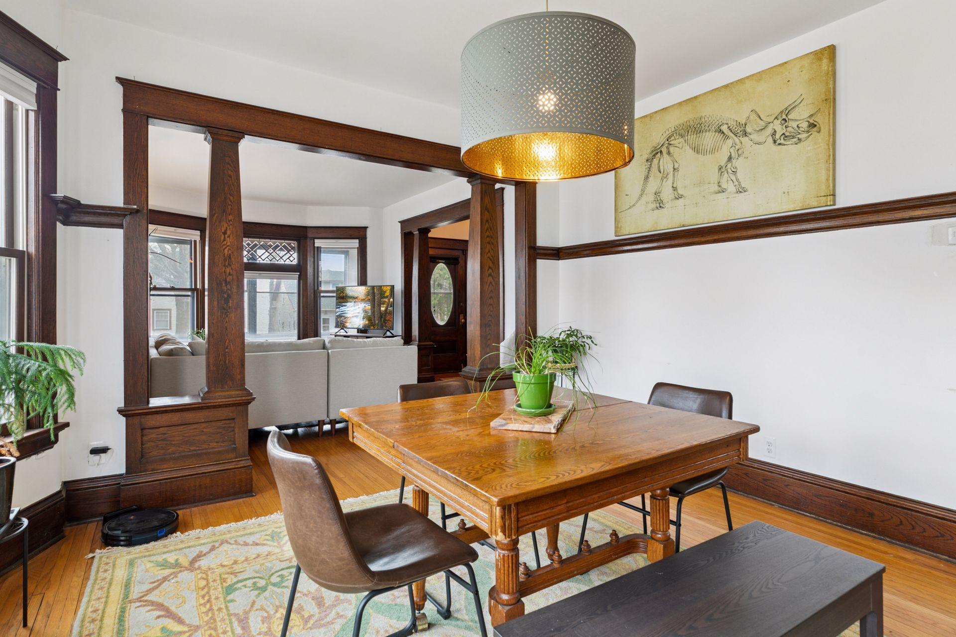 1055 Wakefield Avenue