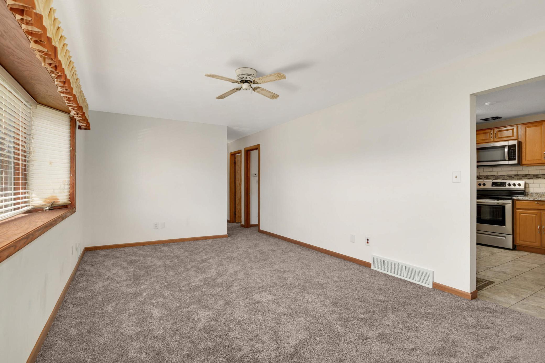 1485 Viking Drive E