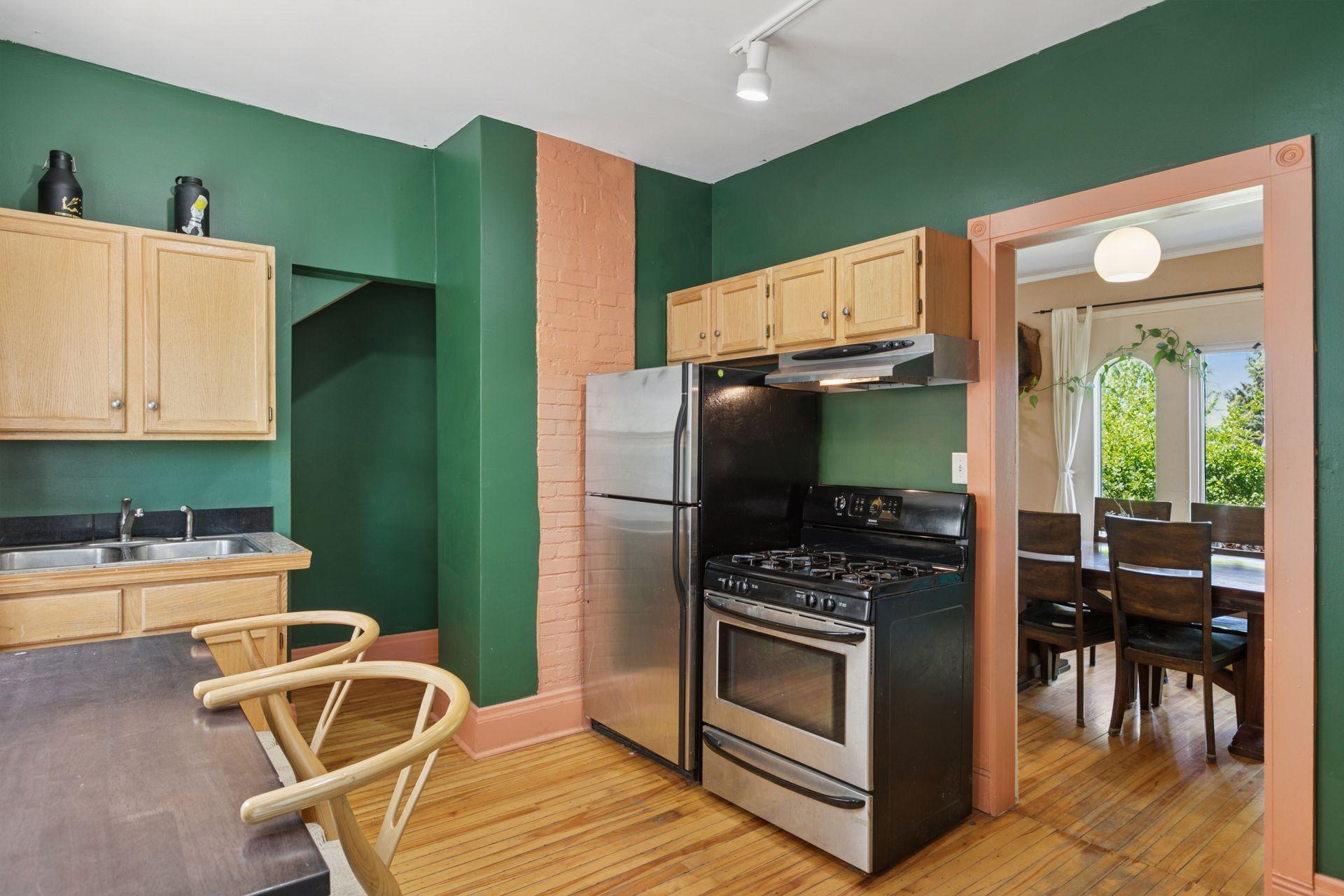 1601 Lowry Avenue NE