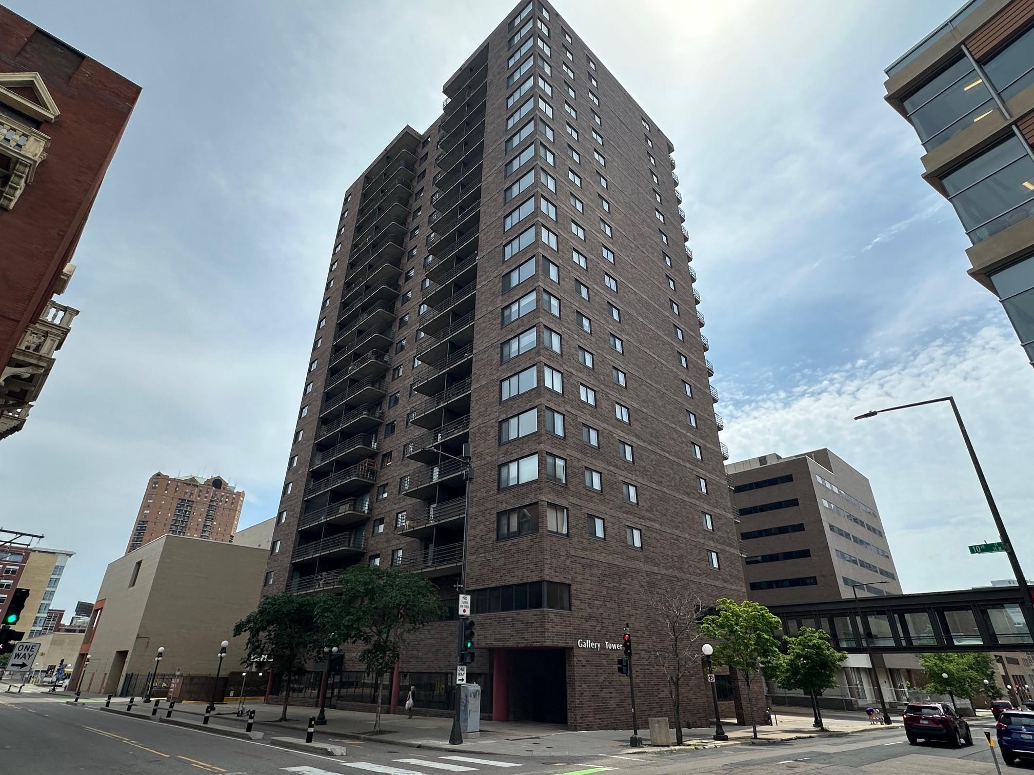 26 10th Street W Unit: 1507