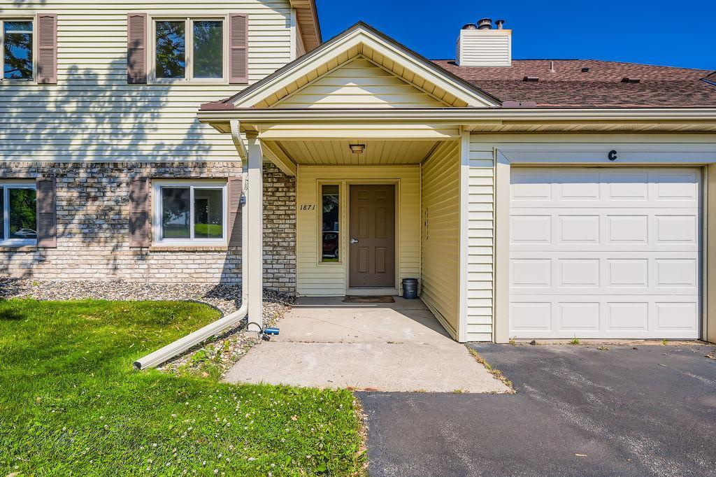 1871 Livingston Avenue Unit: B