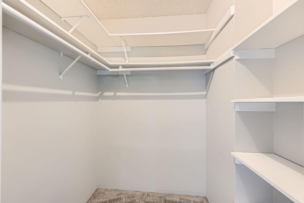 1871 Livingston Avenue Unit: B