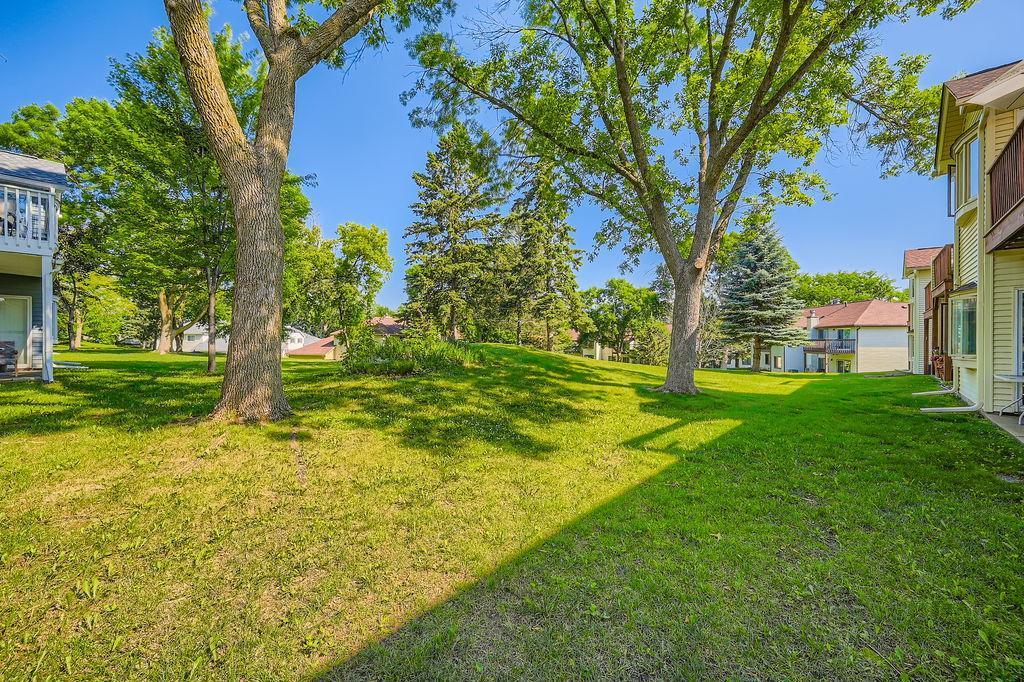 1871 Livingston Avenue Unit: B