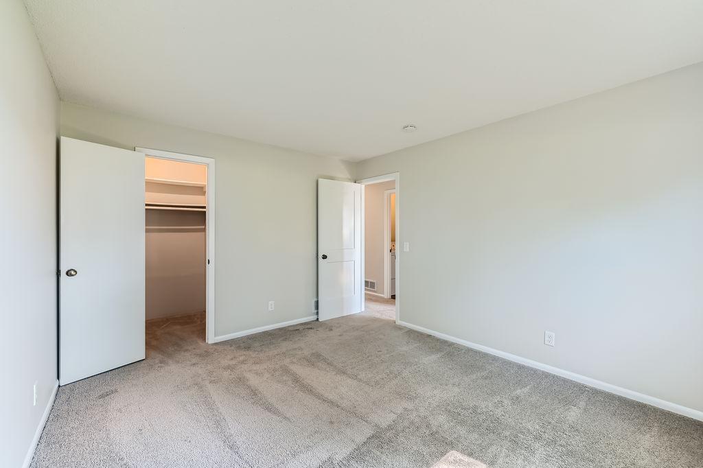 1871 Livingston Avenue Unit: B