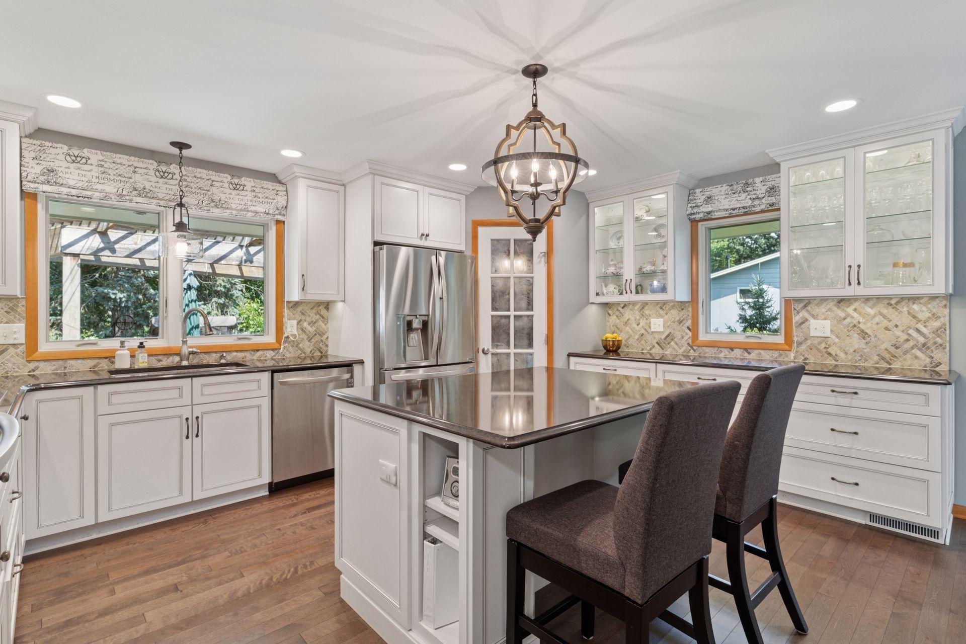 3072 Churchill Street