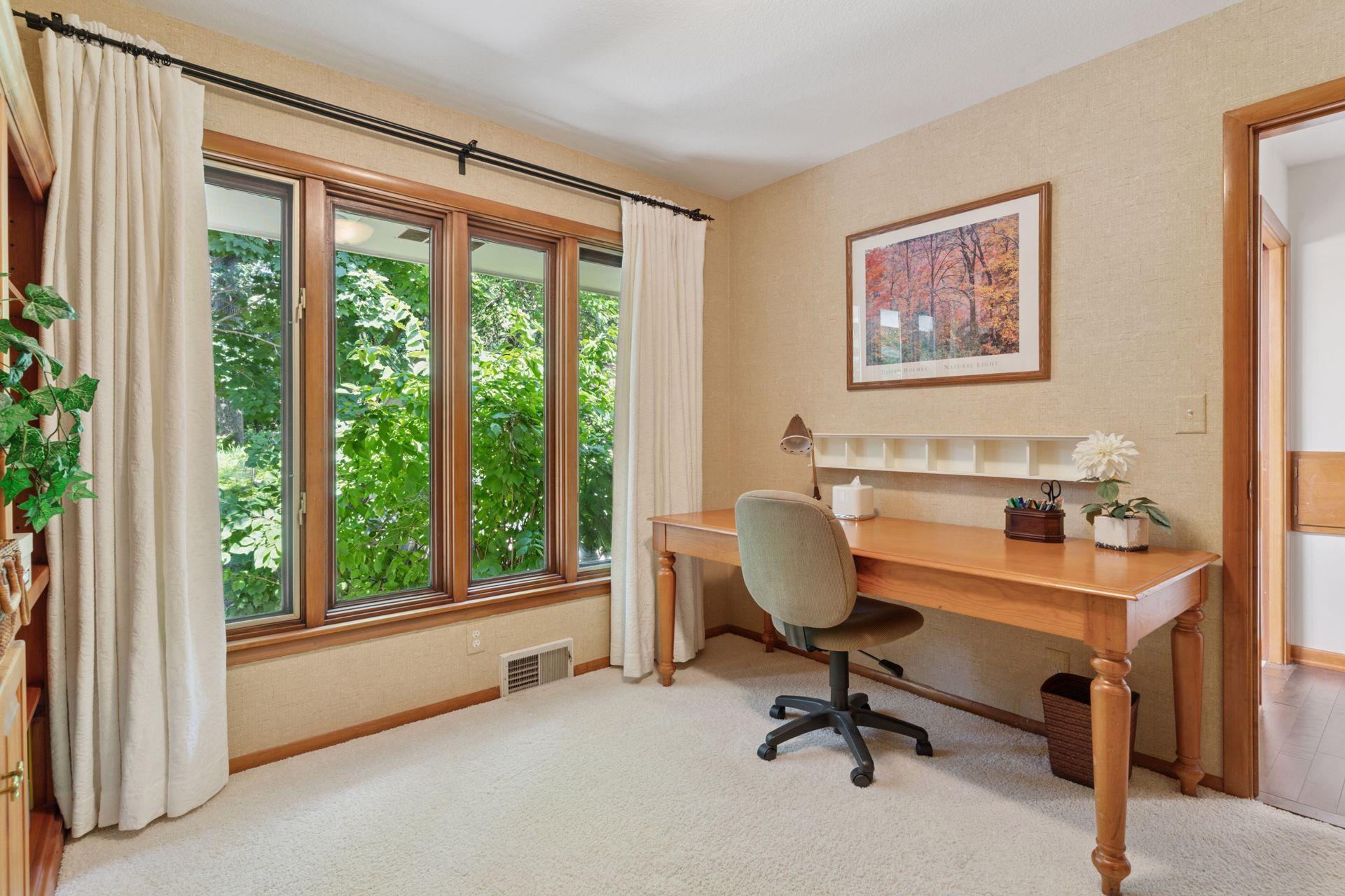 3072 Churchill Street