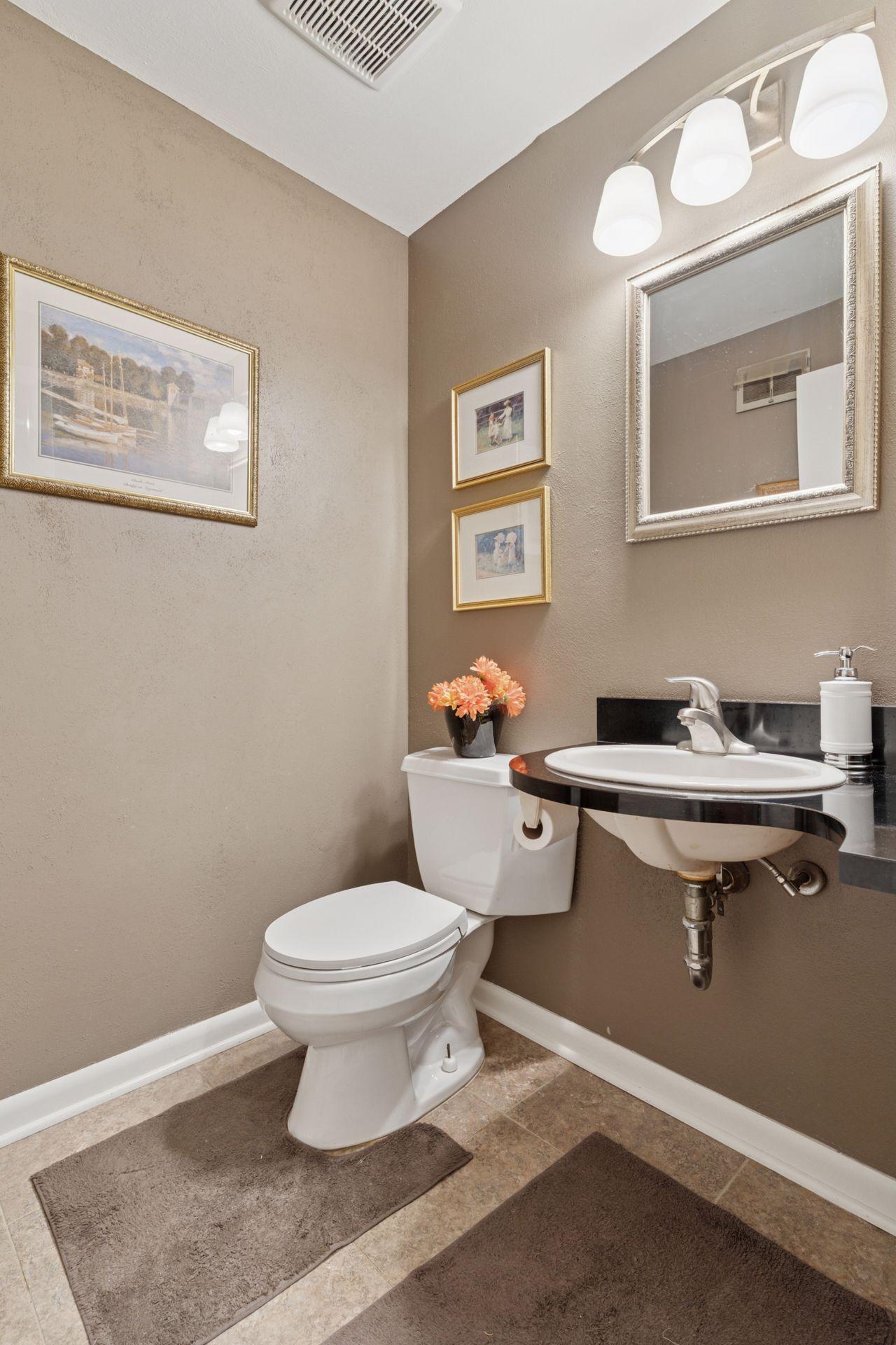 3072 Churchill Street