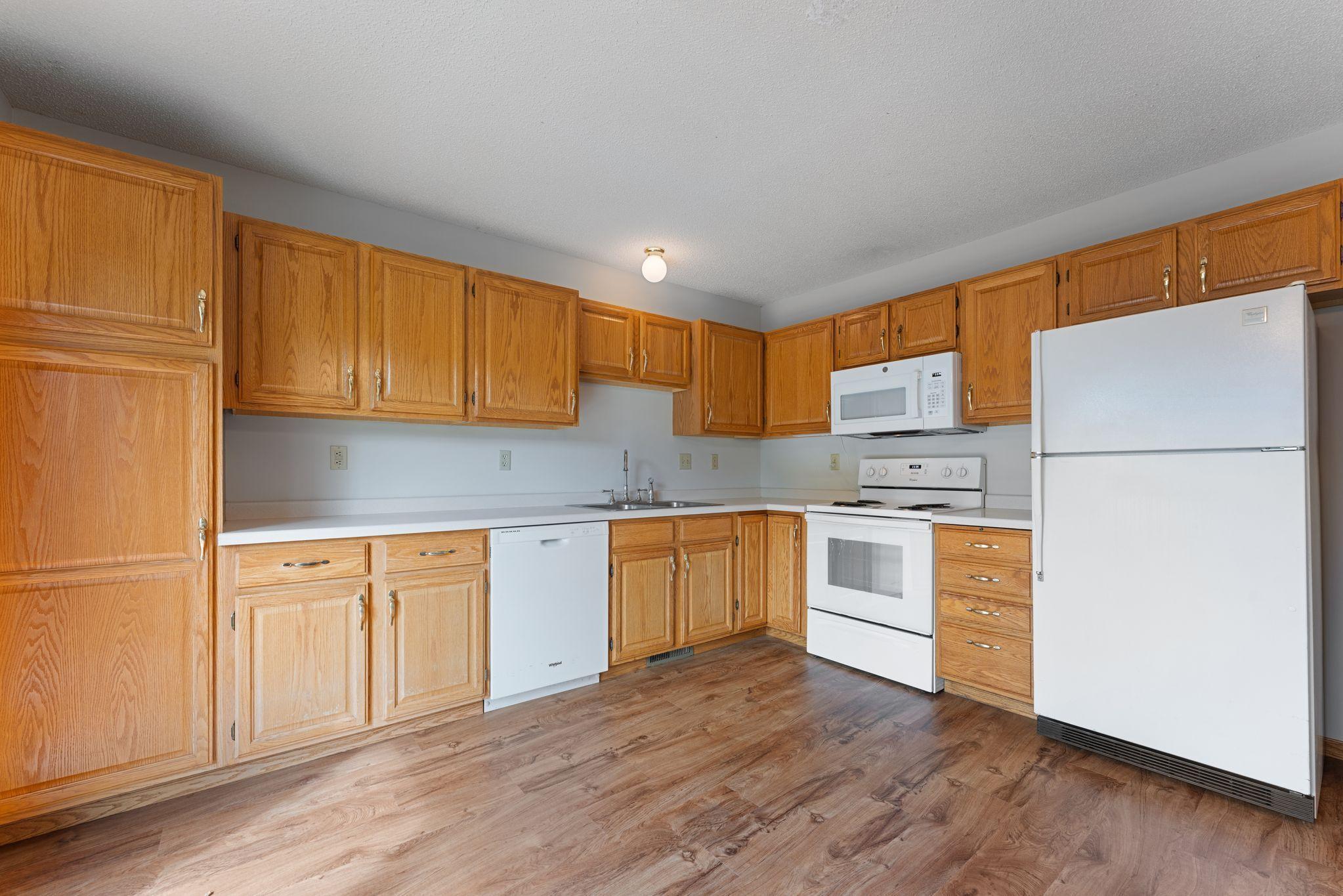 2574 75th Street E
