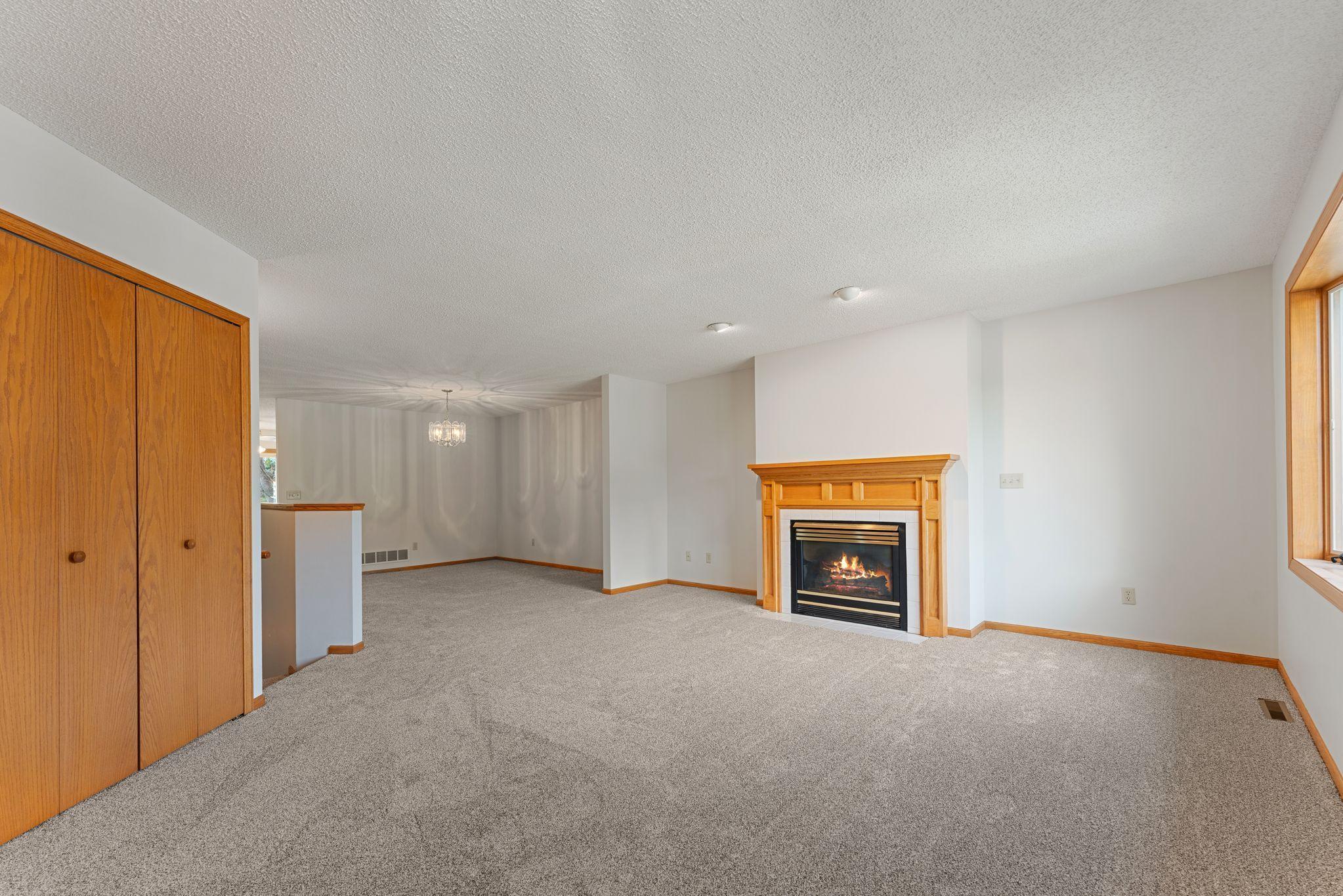 2574 75th Street E