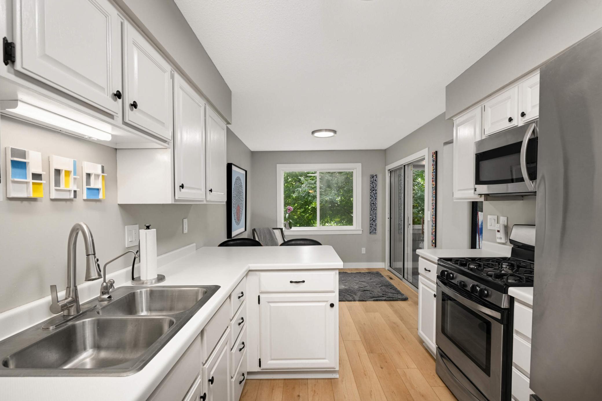 3702 Gershwin Lane N