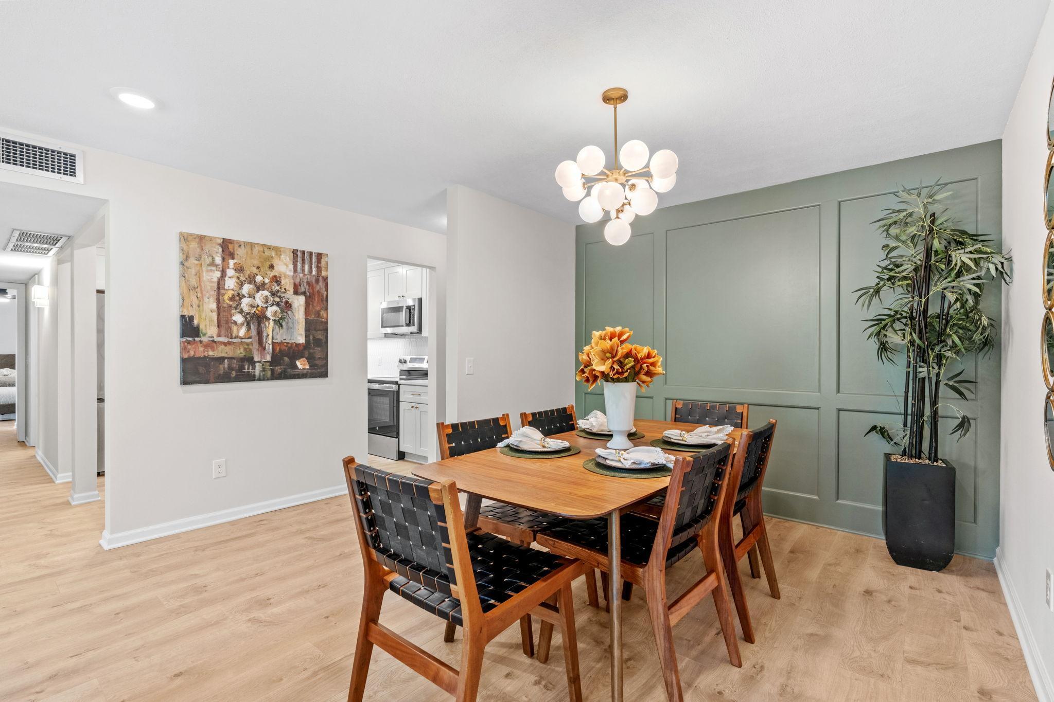 5140 W 102nd Street Unit: 210