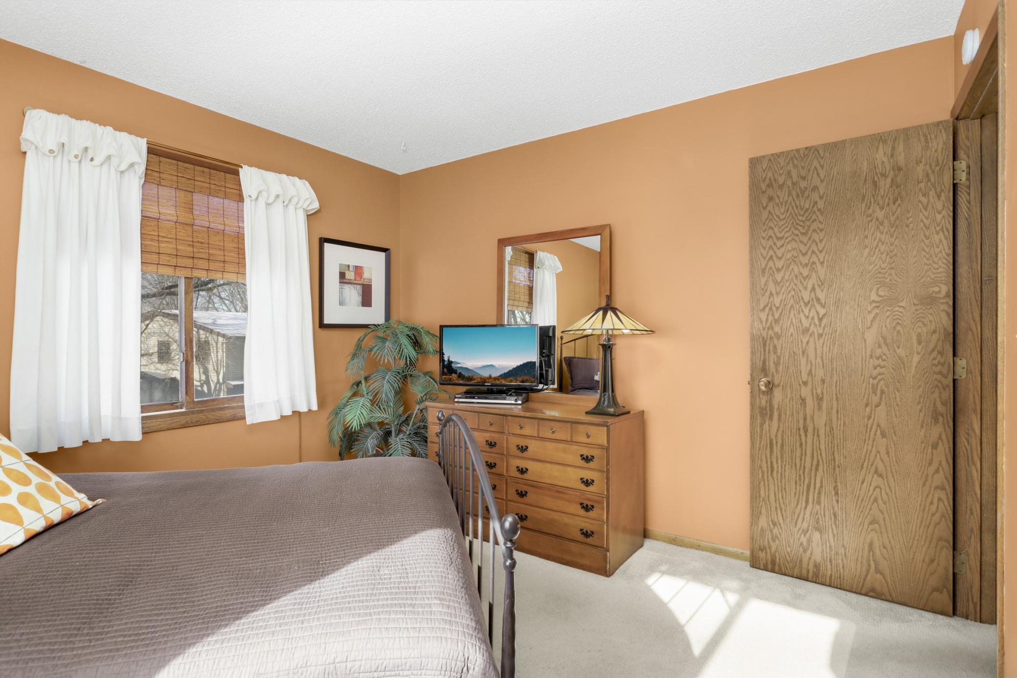 5339 Hyland Place