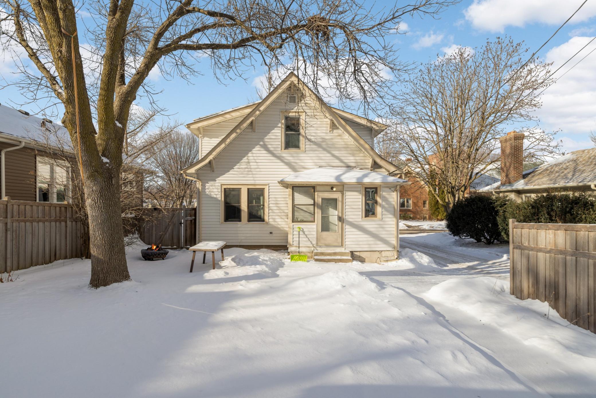 440 Hamline Avenue S