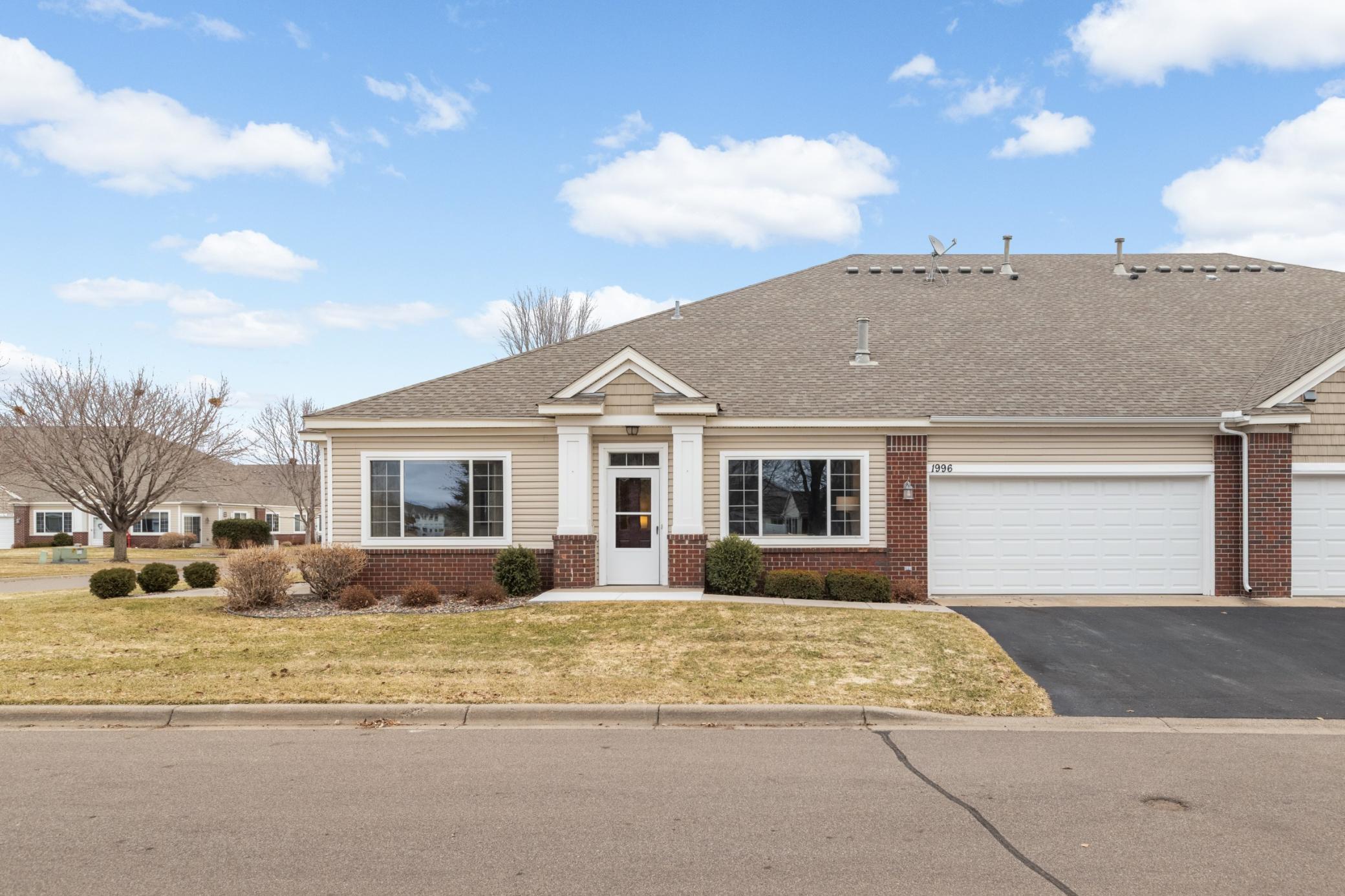 1996 111th Court NE