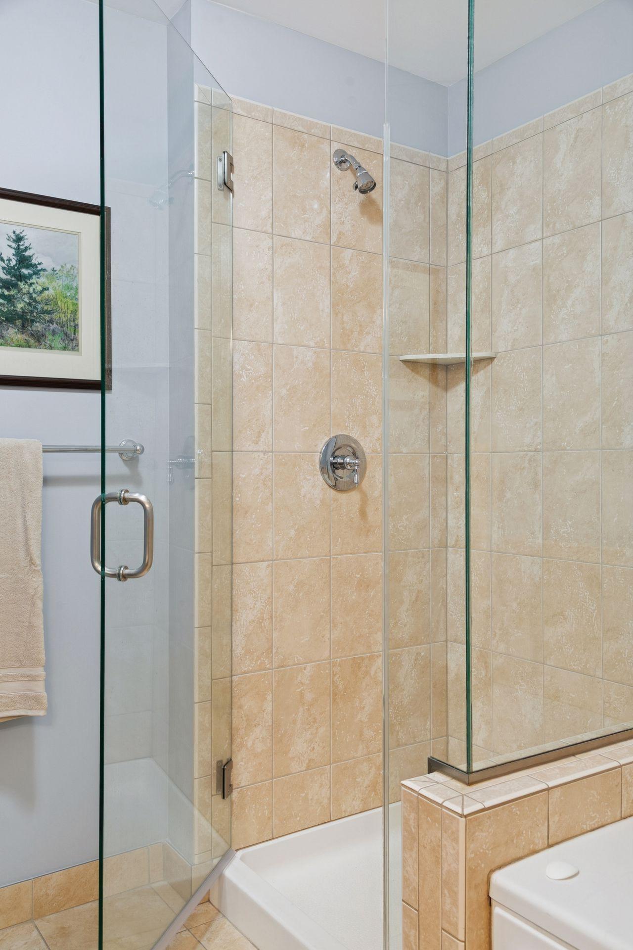 1060 Grand Avenue Unit: 204