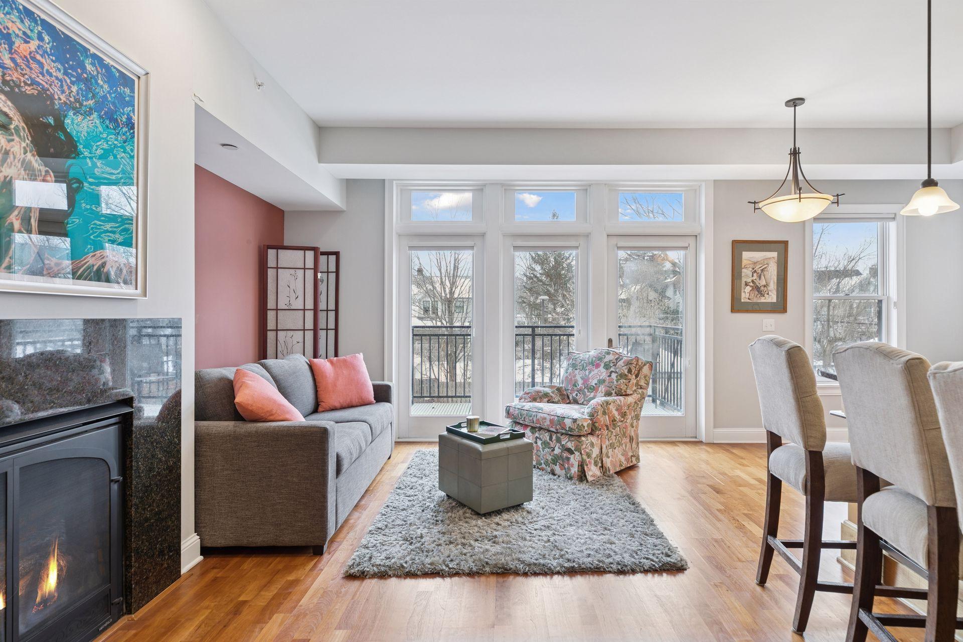 1060 Grand Avenue Unit: 204